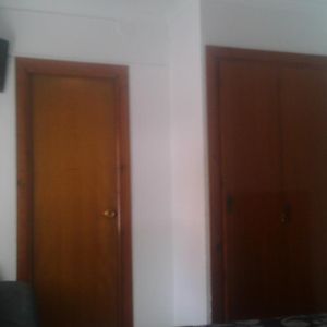 Habitación con 2 Camas Individuales